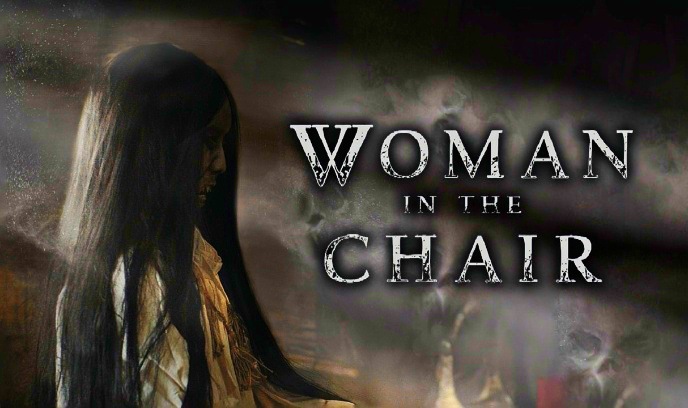 坐着的女人封面图