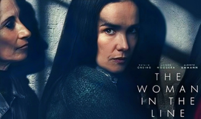 排队的女人封面图